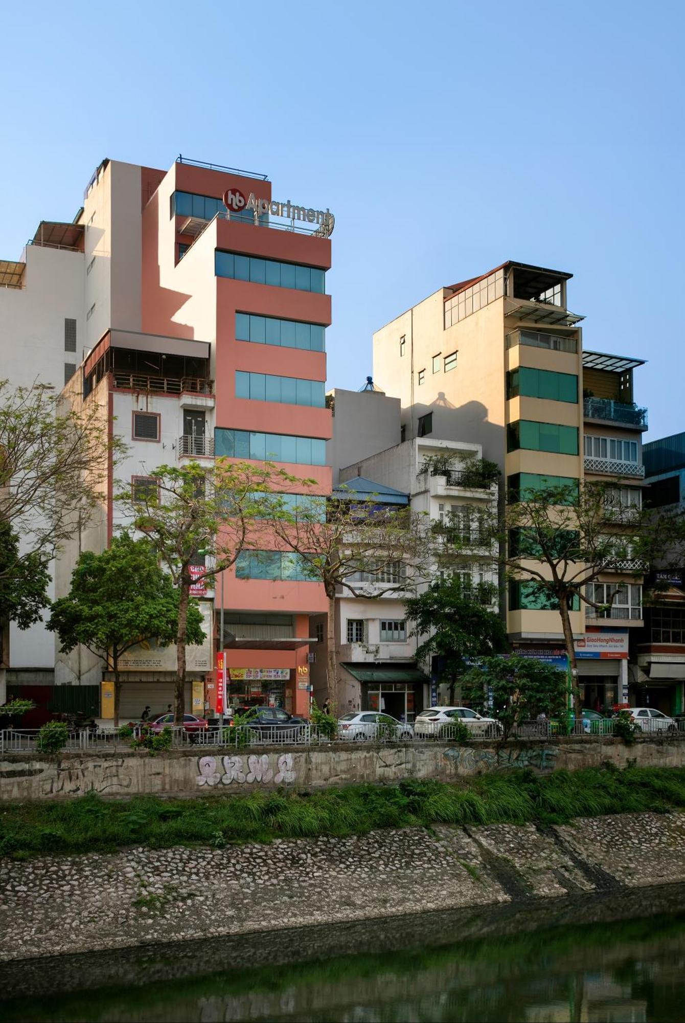 Hb Serviced Apartment - 121B Quan Hoa Hanoj Exteriér fotografie